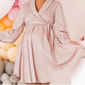 Club L London Women’s Maternity Dress is Light Pink size 6